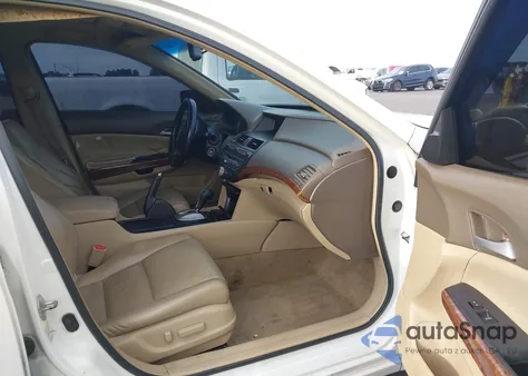 2009 Honda Accord 3.5 Ex-L z USA, uszkodzony, nr VIN 1HGCP36899A048497